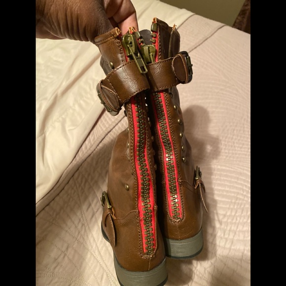 Little Girls Link Long Boots - Picture 5 of 7